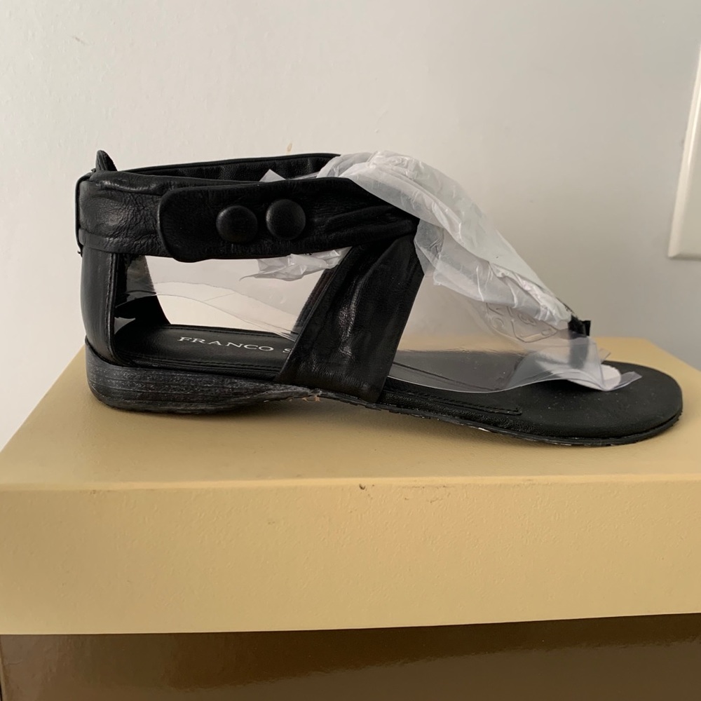 Franco Sarto | Women’s 7.5 Black Leather Sandals